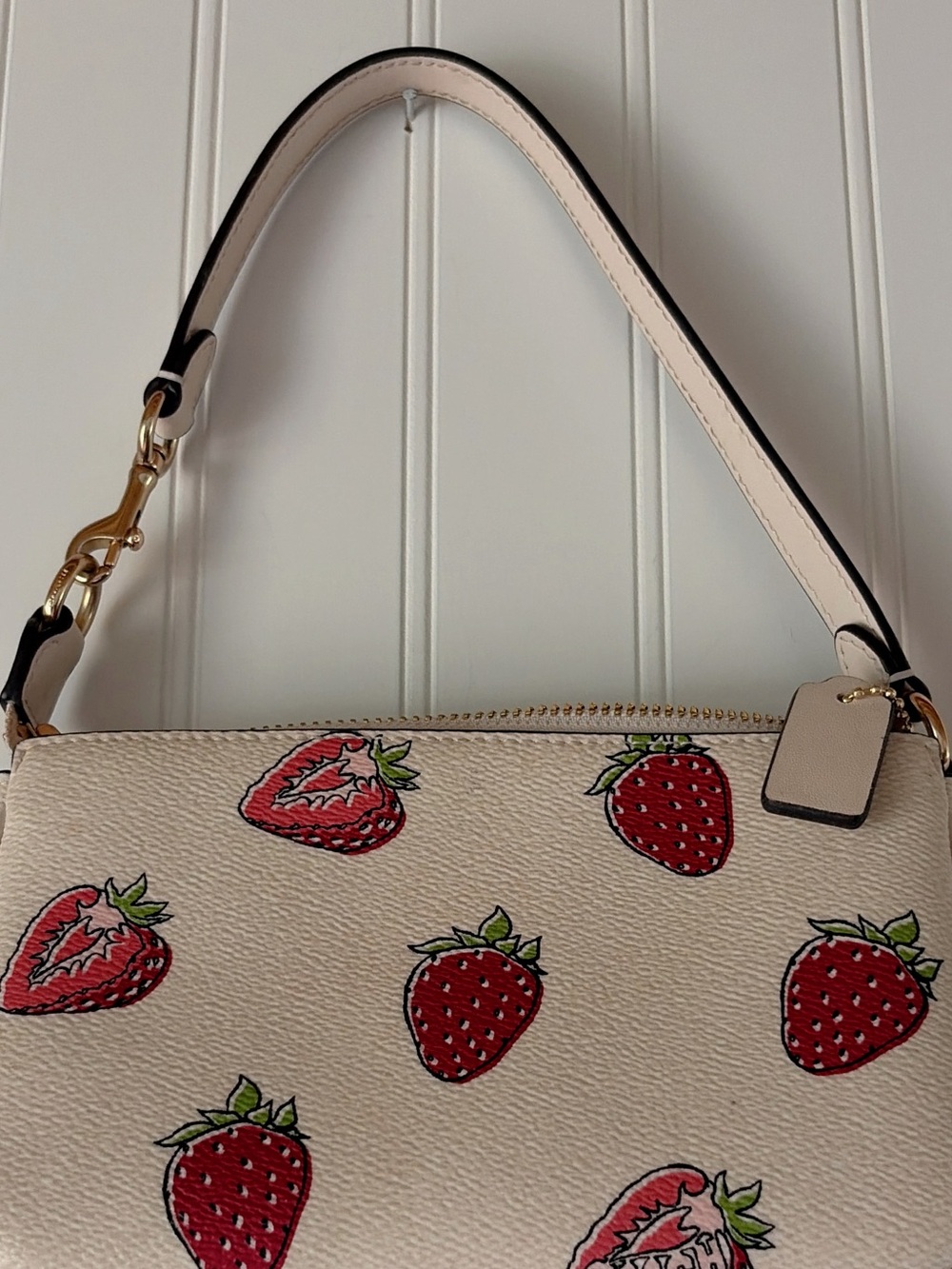 Coach Cream Pebbled Leather Shoulder Bag with Red Strawberry Print - Picture 2 of 4
